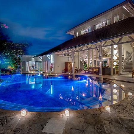 La Villa Oberoi Seminyak Esterno foto